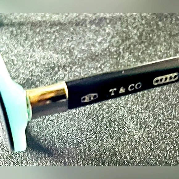 Tiffany & company black and Tiffany blue frames. Must get lenses removed profess - Picture 2 of 6